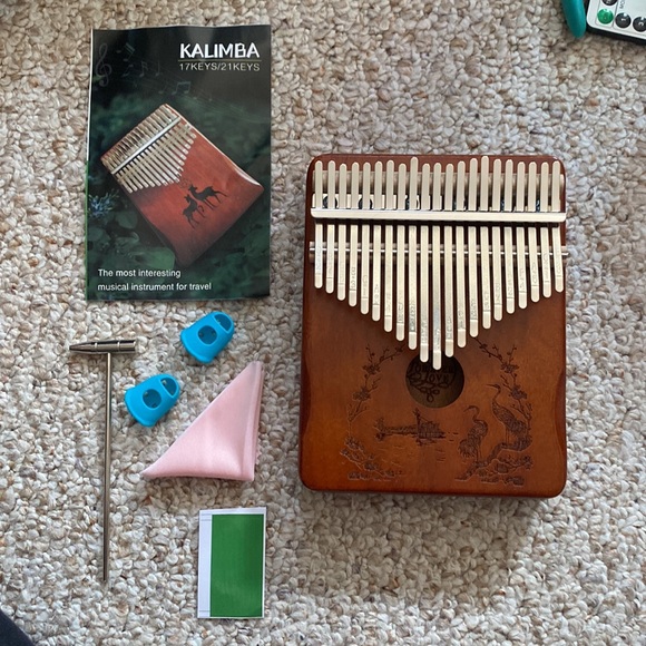 Kalimba Musical Instrument - Picture 2 of 4